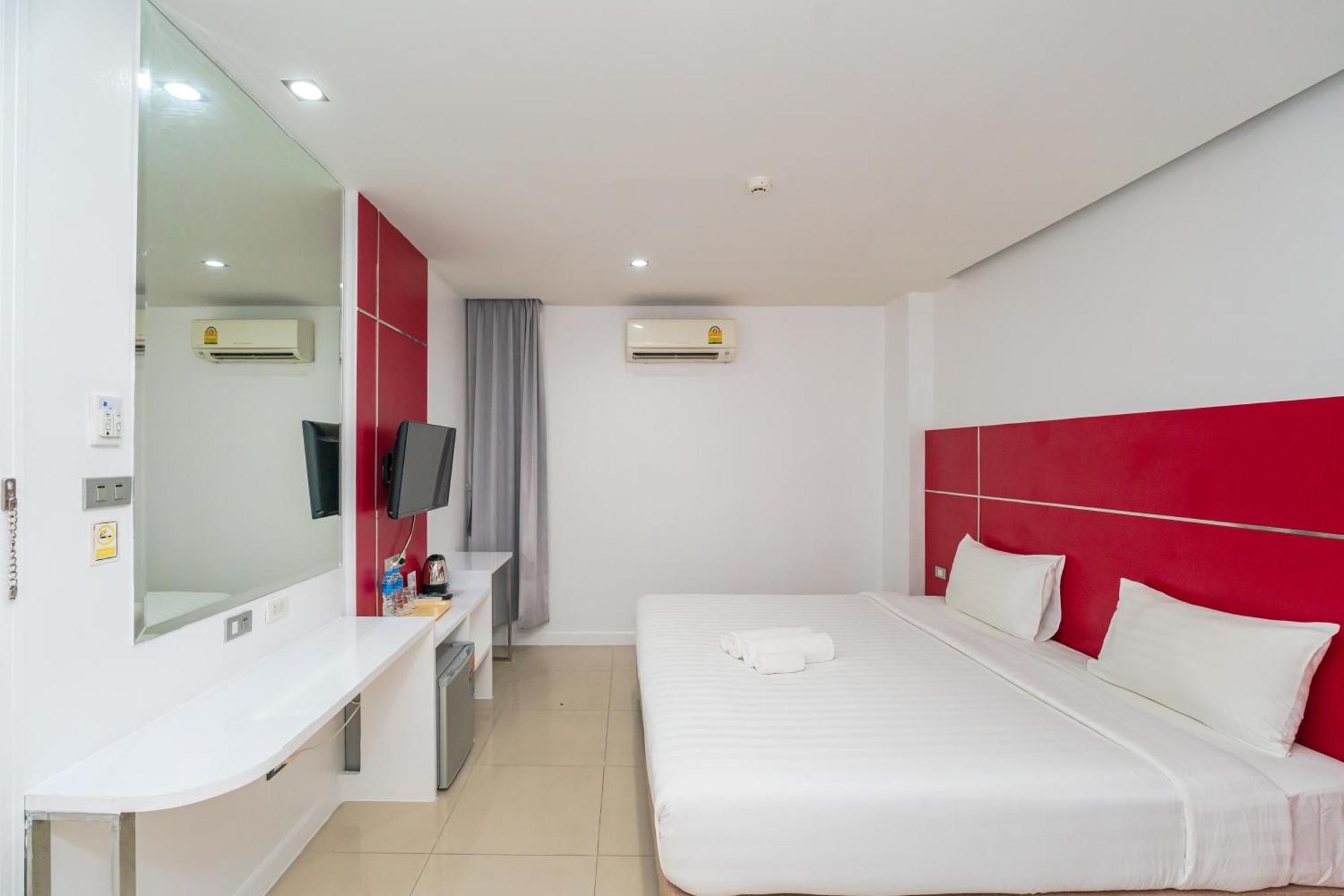Patong Diamond Hotel Dış mekan fotoğraf